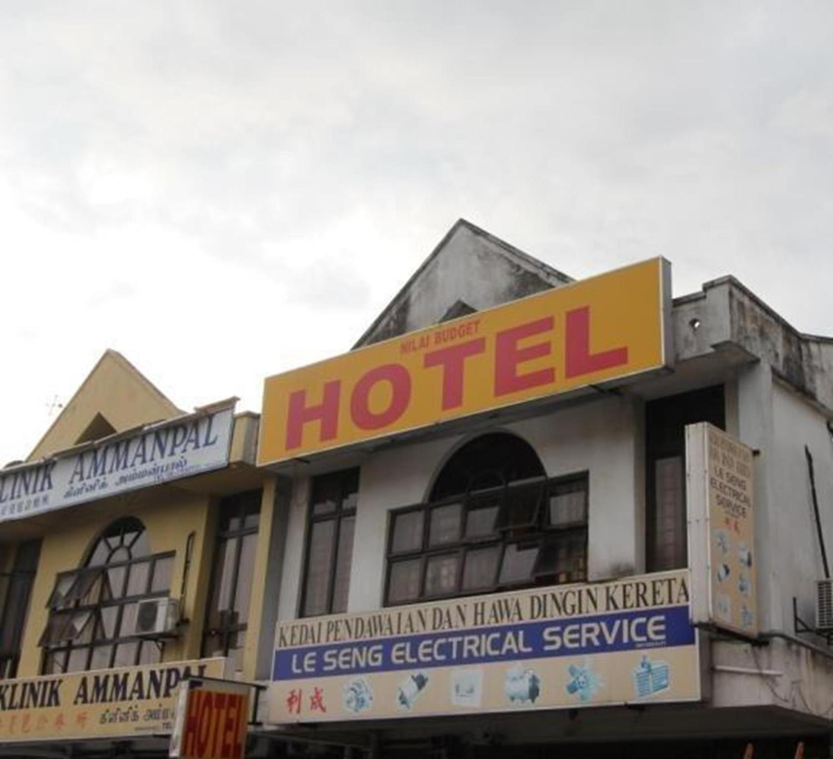 Nilai H2 Hotel Buitenkant foto