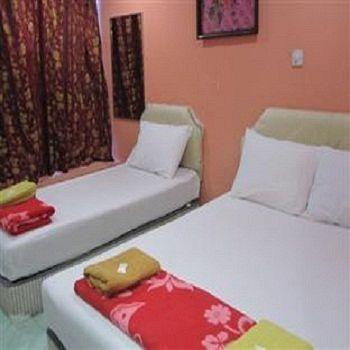 Nilai H2 Hotel Buitenkant foto